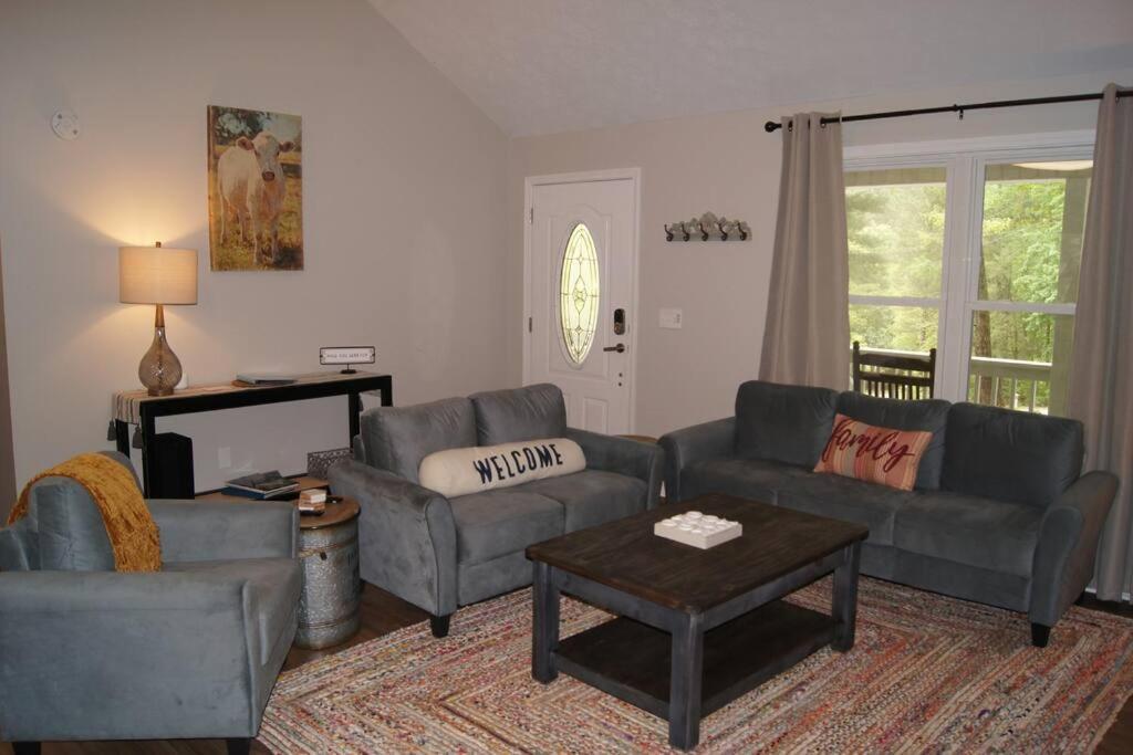Less Than 3 Miles To Downtown With Firepit Ellijay Exterior photo